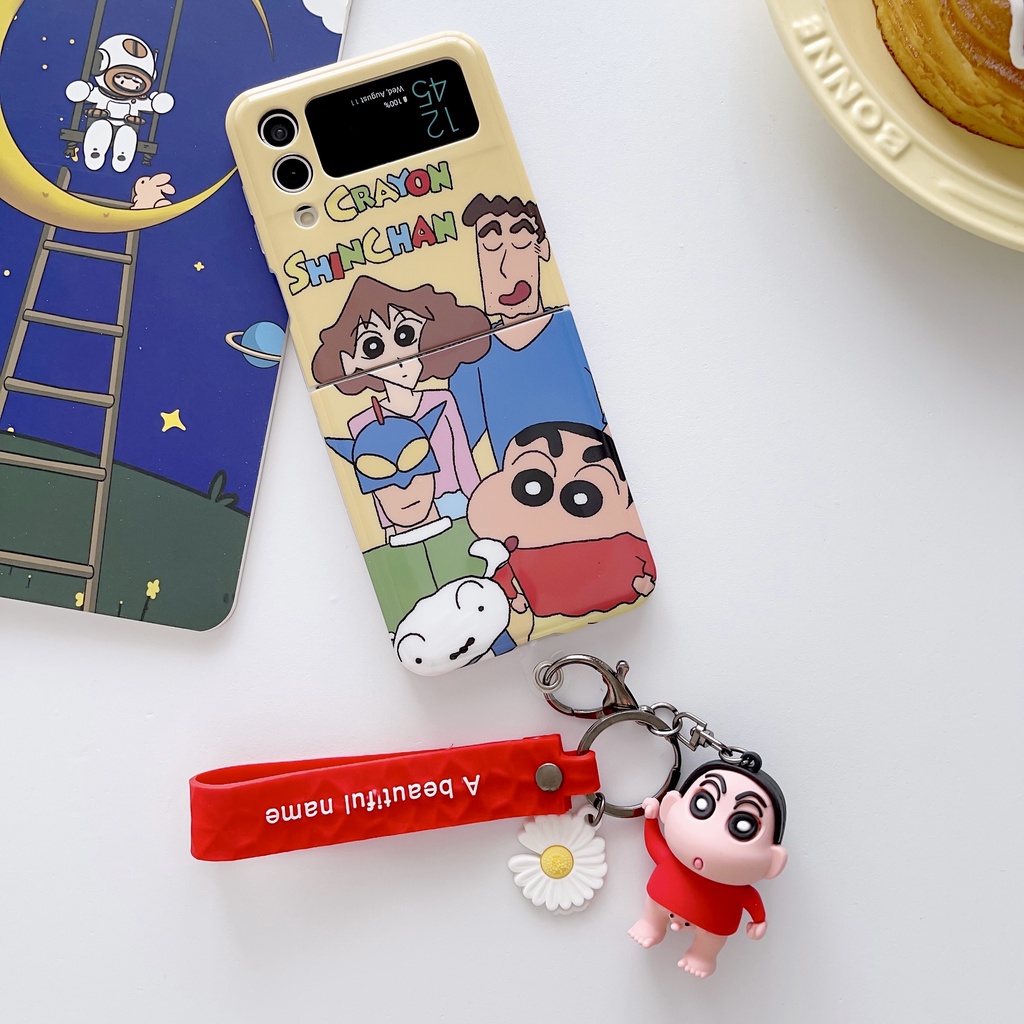 เคสโทรศัพท์มือถือแบบนิ่ม-กันกระแทก-ลายการ์ตูนชินจัง-พร้อมจี้ดอกเดซี่น่ารัก-สําหรับ-samsung-galaxy-z-flip-3-5g-z-flip-4