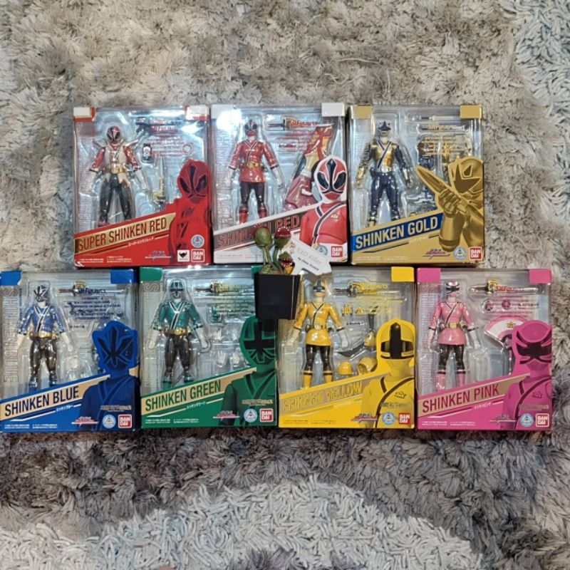 new-shinken-red-pink-yellow-green-blue-gold-samurai-sentai-shinkenger-shf-s-h-figuarts-figuarts-bandai-exo-killer