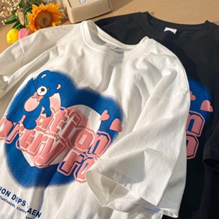 เสื้อยืดแขนสั้น พิมพ์ลายการ์ตูนกราฟฟิติน่ารัก ทรงหลวม ขนาดใหญ่ แฟชั่นฤดูร้อน สําหรับผู้หญิง