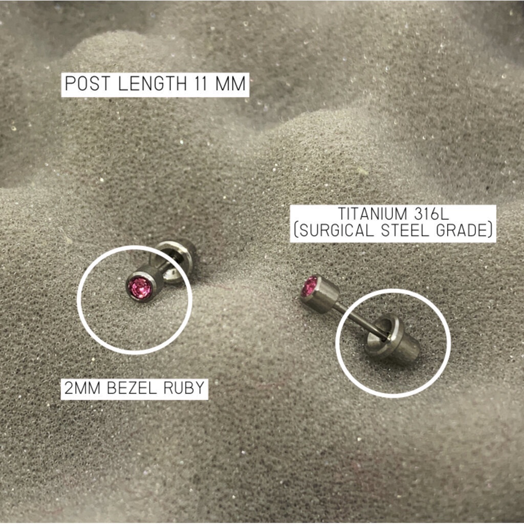 ส่งฟรี-ไทเทเนี่ยม-100-ต่างหูสำหรับผิวแพ้ง่ายแป้นตัน-ปลอดภัย-100-titanium-bezel-rubyr-สีชมพู-3mm-hc210t