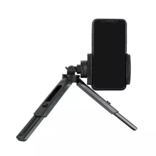 ภาพขนาดย่อของภาพหน้าปกสินค้าขาตั้งมือถือ รุ่นใหม่  23cm (คุณภาพเกรดพรีเมี่ยม) ปรับสูง-ต่ำได้ ขาตั้งกล้อง 3 ขา หมุนได้ 360 องศา ขาตั้งกล้องมือถือ จากร้าน actionplus_gadget บน Shopee
