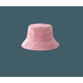 ภาพขนาดย่อของภาพหน้าปกสินค้าสินค้าพร้อมส่ง หมวกบักเก็ตลูกฟูก (DM38) จากร้าน domatchshop บน Shopee