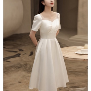 ชุดเดรส ผ้าซาติน สีขาว แบบเรียบง่าย สไตล์ฝรั่งเศสย้อนยุค สําหรับเจ้าสาว ff383