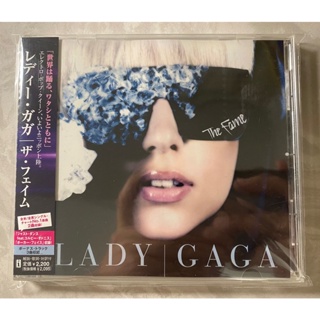 แผ่น CD เพลง Lady GaGa < The Fame > ของแท้ พร้อมฉลากด้านข้าง (ดูรายละเอียด) QZLJQ