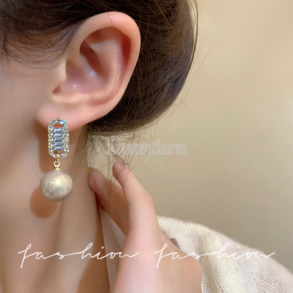 french-vintage-pearl-inlaid-diamond-versatile-earrings-womens-fashionable-temperament-oval-earrings-simple-female-earrings