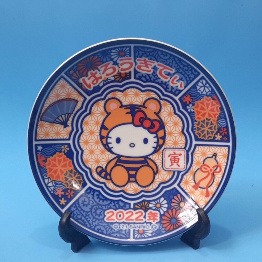 จานคิตตี้-จานโชว์-kitty-น่ารักๆ-made-in-japan-เป็นจานแบ่ง-งานเซรามิคคาร์แรคเตอร์สไตล์ญี่ปุ่น