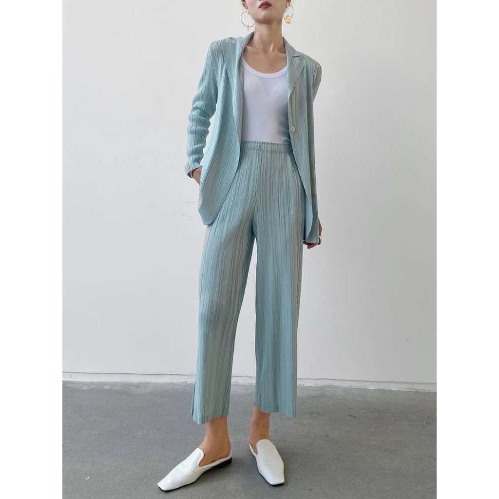 restock-2muay-pleat-เสื้อคลุมผู้หญิง-เสื้อคลุมพลีทคุณภาพ-รุ่น-gjo7221-7สี-free-size-collar-button-front-pleat-card