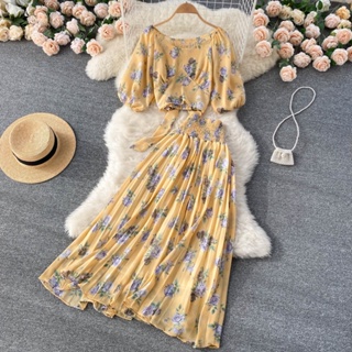 Ins holiday style suit foreign style bubble sleeve short jacket high waist pleated skirt chiffon floral two-piece set