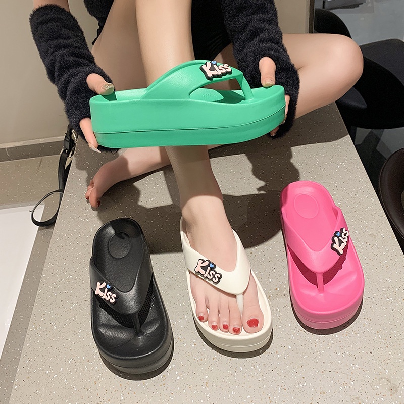 2023-รองเท้าแตะสไตล์ใหม่ผู้หญิงเกาหลีฤดูร้อนรุ่น-ins-หนาพื้นเพิ่มความสูงรองเท้าแตะบ้านผู้หญิงสวมใส่ด้านนอก-sh60844