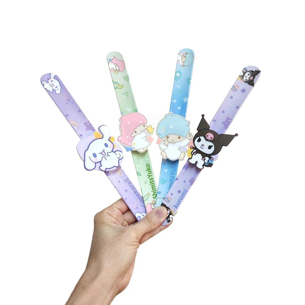 นาฬิกาข้อมือ-sanrio-มีทั้งหมด-7-ลาย-สีสันสดใส-ตัวสายมีลาย-กดที่ตัวการ์ตูน-จะแสดงได้ทั้ง-เวลา-และ-วันที่กับเดือน