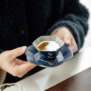 [Huayun] ถ้วยชาเซรามิค เพ้นท์มือ ลายไม้ไผ่ พร้อมที่รองแก้ว