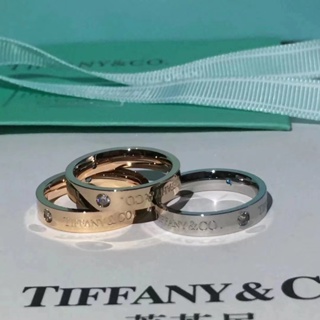 แหวนเหล็กไทเทเนียม กันน้ํา ไม่จางหาย ของขวัญวันวาเลนไทน์ สําหรับผู้ชาย และผู้หญิง