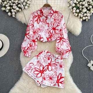 2022 light style fashion suit retro printed lantern sleeve shirt wide leg shorts two sets of trousers with inner lining