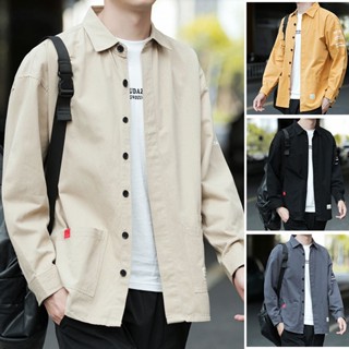 ใหม่ เสื้อเชิ้ตแขนยาว ลําลอง ทรงหลวม สีกากี เหมาะกับใส่ทํางาน สไตล์เรโทร สําหรับผู้ชาย