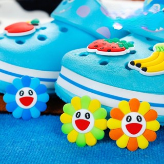 การ์ตูนแอปเปิ้ล ผลไม้ Crocs เครื่องประดับเดซี่ดอกไม้ Jibbits เสน่ห์สตรอเบอร์รี่กล้วย Jibitz ถ้วยสําหรับผู้หญิงรองเท้าเสน่ห์ Pins ตกแต่ง