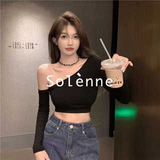 Solenne เสื้อครอป เสื้อยืด ครอป 2023NEW korean แฟชั่นผู้หญิง MAR1001