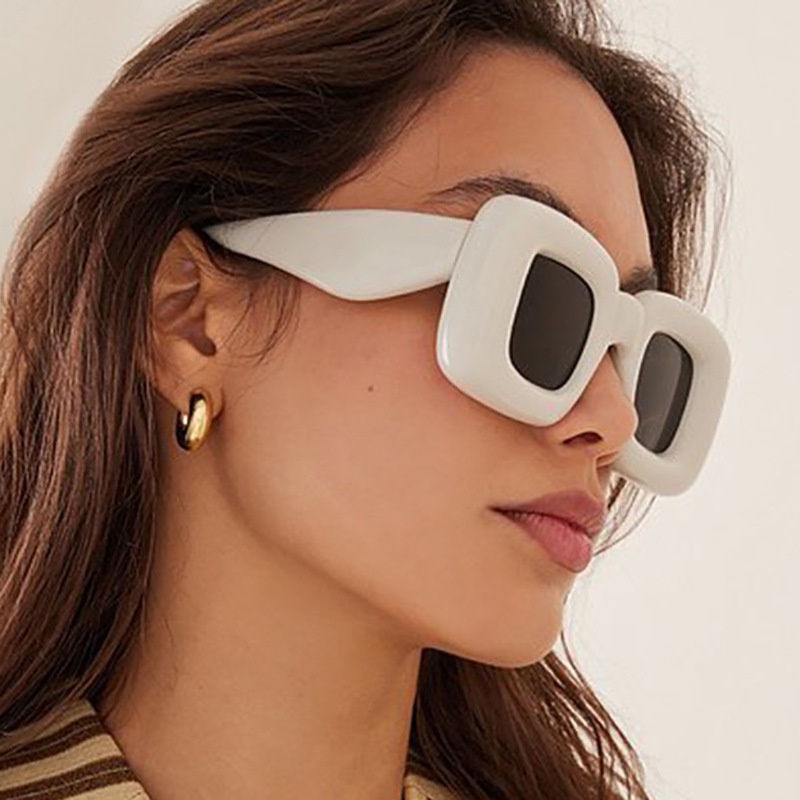 ภาพหน้าปกสินค้าCod แว่นตากันแดด Y2K แบบหนา ทรงสี่เหลี่ยม สีแคนดี้ สไตล์เรโทร สําหรับผู้ชาย ผู้หญิง UV400 จากร้าน junyi.th บน Shopee