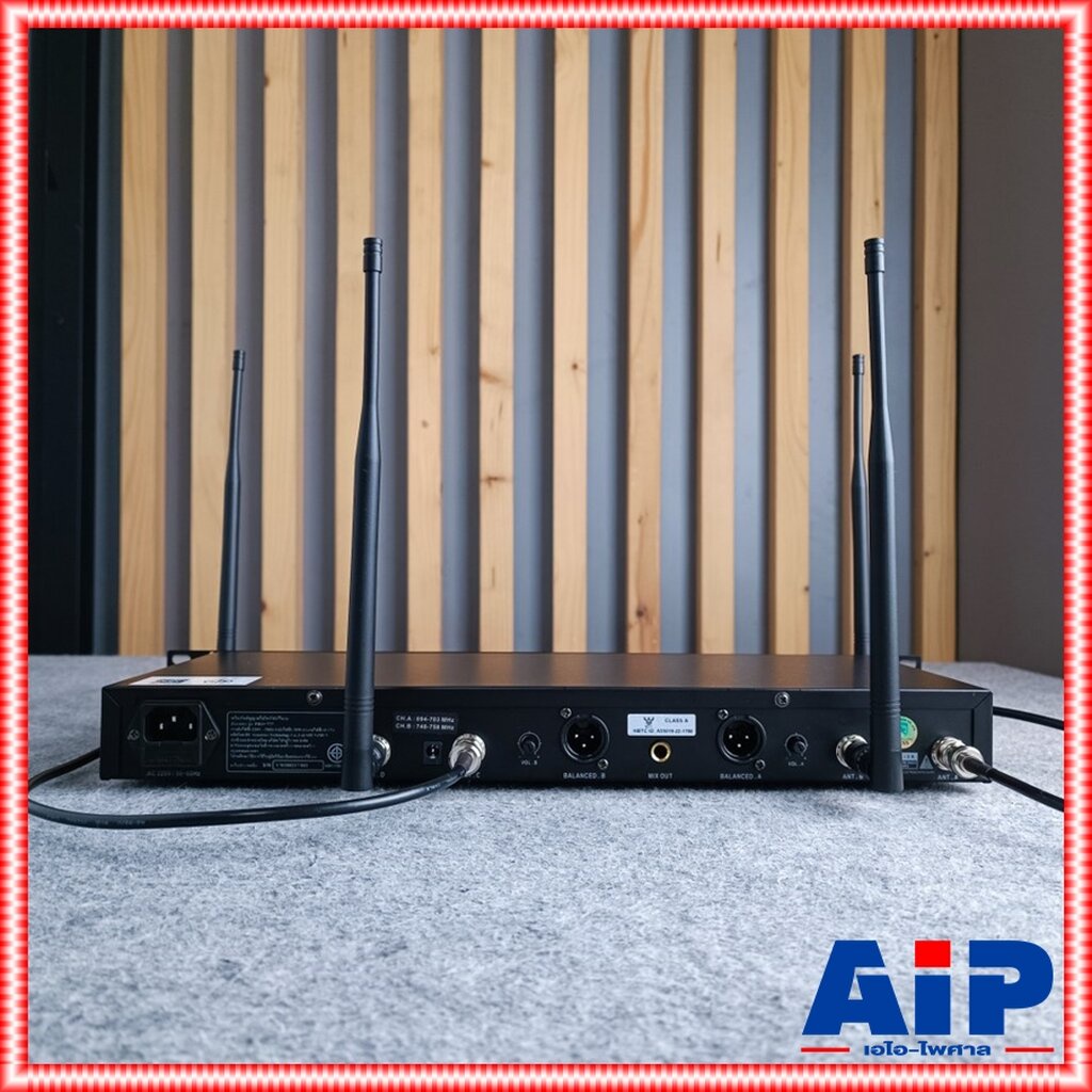 ไม่มีกระเป๋า-proeurotech-pro-777-ไมค์ลอยคู่uhf-ไมค์ลอยปรับความถี่-มี2ช่วงความถี่-โปรยูโรเทค-4เสารับสัญญาณ-pro-777-p