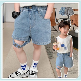 กางเกงยีนส์ขาสั้นเด็กชาย   2023 ฤดูร้อนใหม่เด็กชายสไตล์เกาหลีหลวมสบาย ๆ หัวเข็มขัดตัดกางเกง   เสื้อผ้าเด็กผู้ชาย