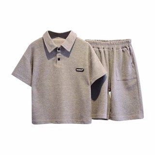 เสื้อโปโล กางเกงขาสั้น สีพื้น สไตล์เกาหลี สําหรับเด็กผู้ชาย สองชิ้น