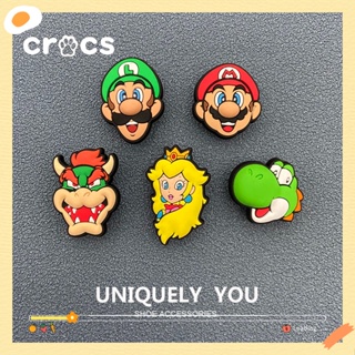 Crocs jibbitz charms SUPER MARIO หัวเข็มขัดตกแต่งรองเท้า 5 แพ็ค DIY jibbitz หัวเข็มขัดรองเท้าการ์ตูน