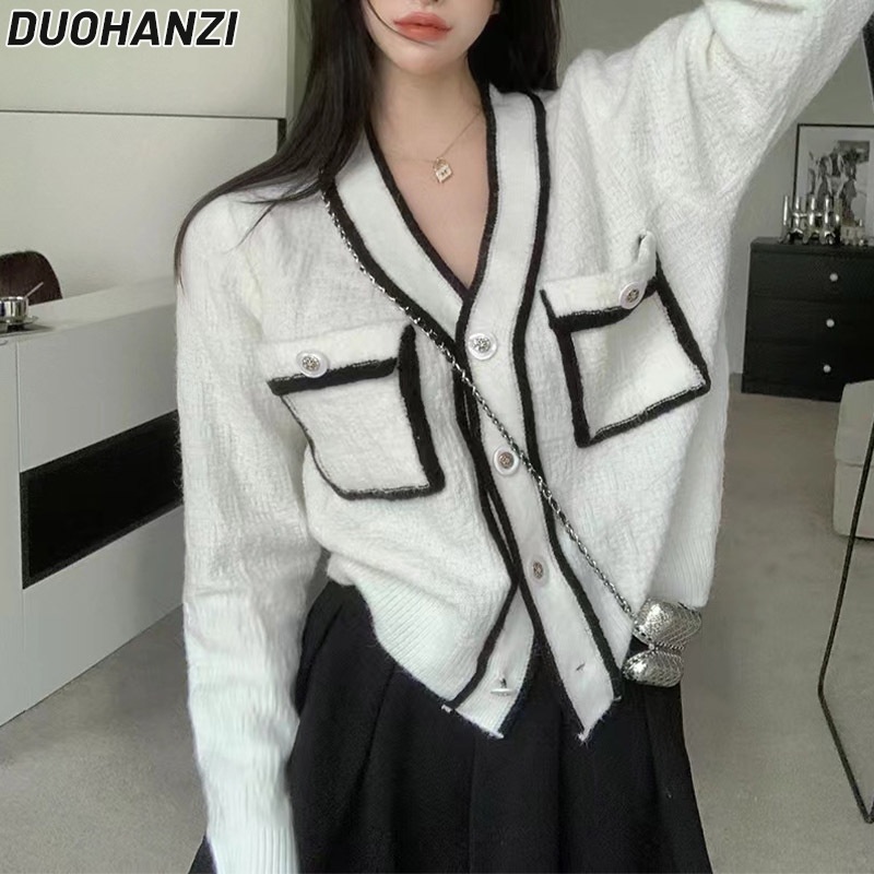 duohanzi-2023-ใหม่-เสื้อกันหนาว-คาร์ดิแกน-คอวี-ผ้าถัก-ขนาดเล็ก-สีตัดกัน-แฟชั่นฤดูใบไม้ร่วง-ฤดูหนาว-สําหรับผู้หญิง
