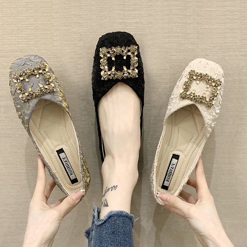 เตรียมจัดส่ง-ผู้หญิงฤดูร้อนใหม่แฟชั่นกันลื่นสวมใส่ทน-ระบายอากาศและสะดวกสบายรุ่นเกาหลีรองเท้าแบนอเนกประสงค์