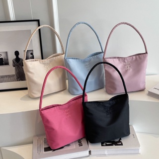 กระเป๋าถือ ผ้าไนล่อน แฟชั่นเรียบง่าย สไตล์เกาหลี และญี่ปุ่น สําหรับผู้หญิง มี 5 สี