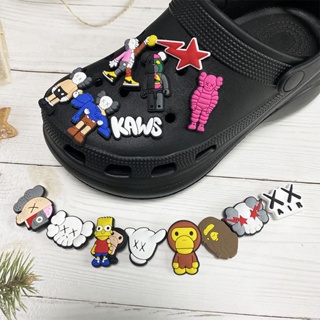 การ์ตูน Ape Jibbitz สําหรับ Crocs Simpson อะนิเมะ Jibits Charm Kaws Bear Jibitz Crocks สําหรับผู้ชาย รองเท้า อุปกรณ์เสริม จี้รองเท้า หมุดตกแต่ง