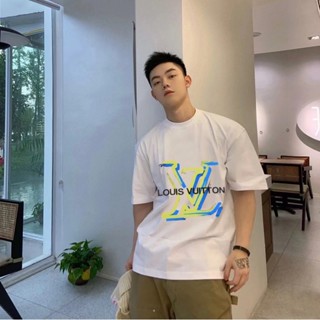 L88v ใหม่ เสื้อยืดคอกลม พิมพ์ลาย เรียบง่าย อเนกประสงค์ สําหรับผู้ชาย และผู้หญิง Jtyeur