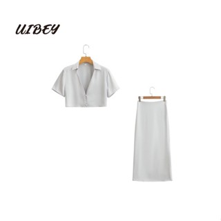 Uibey เสื้อคอวี + กระโปรงยาวครึ่งตัว เอวสูง 1513