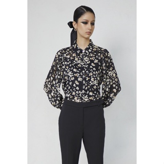 ESPADA เสื้อเชิ้ตผ้าชีฟองทรงหลวมลายแอ็ปสแต็ก ผู้หญิง สีดำ | Abstract Print Loose Fit Shirt | 4618