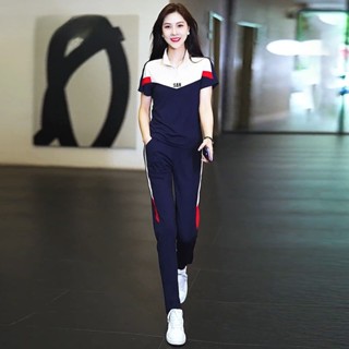 ชุดกีฬา เสื้อแขนสั้นลําลอง ผ้าเรยอน แบบบาง แฟชั่นฤดูร้อน สําหรับผู้หญิง จํานวน 2 ชิ้น