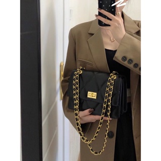 Xiaoxiangfeng chain bag for women 2023 new fashion autumn and winter new high-end sense minority one-shoulder oblique bag