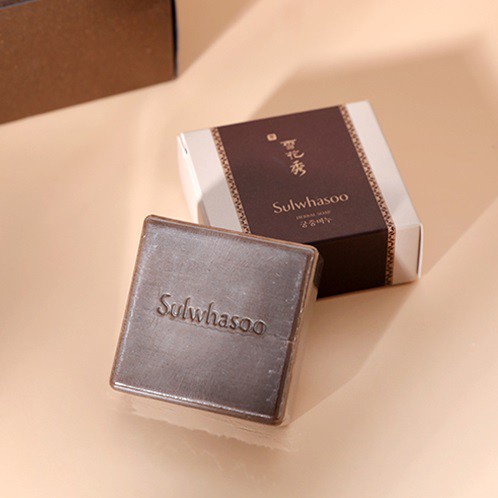 exp-2025-sulwhasoo-herbal-soap-สบู่โซลวาซู-สบู่ทำความสะอาดผิวหน้าผิวกาย-ด้วยคุณค่าจากโสมแดง-กลิ่นหอมโสม-ขนาด-50-g