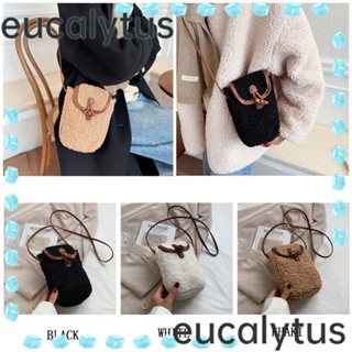 Eucalytus1 กระเป๋าใส่โทรศัพท์ ผ้าขนแกะ แต่งตุ๊กตาด้านข้าง