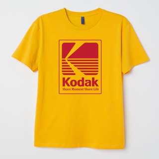 【ส่วนลดพิเศษ】 KODAK T SHIRT FILM CAMERA เสื้อยืด ฟิมล์ กล้องถ่ายภาพ โกดัก ผ้า cotton 100% แขนสั้นพิมพ์พรีเมี่ยม