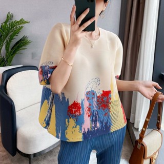 23 ใหม่ เสื้อยืดแขนสามส่วนลําลอง ทรงหลวม พิมพ์ลาย ขนาดใหญ่ หรูหรา สไตล์เรียบง่าย @-