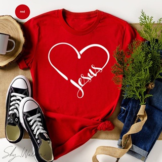 เสื้อยืดคอกลม ผ้าฝ้าย พิมพ์ลายกราฟฟิค Jesus Love Heart แฟชั่นฤดูร้อน สําหรับผู้หญิง