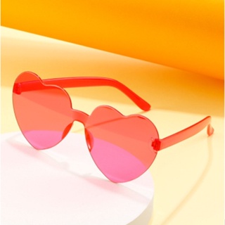 Jelly Peach Heart Sunglasses สตรีทสตรีทช็อตอินเทรนด์ชิ้นเดียวฟิล์มมหาสมุทรแว่นกันแดดรักแว่นตาถ่ายภาพแว่นกันแดดน่ารักและตลก