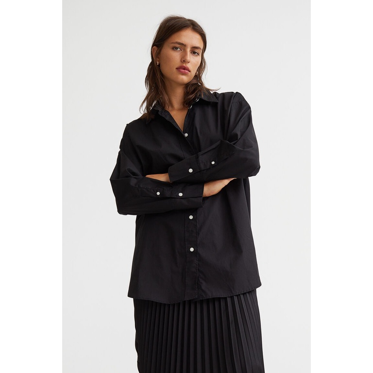 H&M Woman Oversized cotton shirt 1021344_1 Shopee Thailand