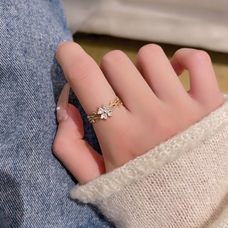 แหวนแต่งงาน เหล็กไทเทเนียม ประดับเพทาย คริสตัล รูปดอกไม้ สีทอง หรูหรา เครื่องประดับแฟชั่น สําหรับผู้หญิง