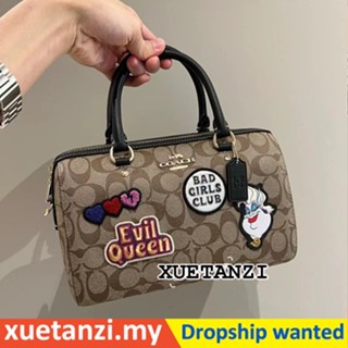 COACH cc149 Disney Rowan สุภาพสตรีกระเป๋าถือ กระเป๋าสะพายไหล่ การ์ตูนสไตล์ ความจุขนาดใหญ่