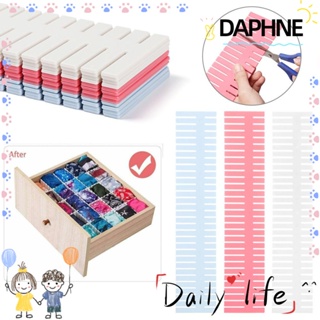 Daphne แผ่นบอร์ดแยก พลาสติก ปรับได้ สําหรับจัดเก็บชุดชั้นใน ถุงเท้า 4 ชิ้น