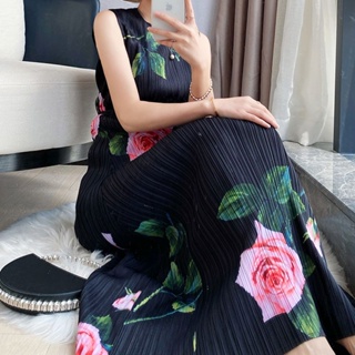 [lucky เสื้อผ้าผู้หญิง] Issey Miyake ชุดเดรสกระโปรง แขนกุด พิมพ์ลายดอกกุหลาบ จับจีบ ยาวปานกลาง แฟชั่นฤดูร้อน สําหรับสตรี 2023