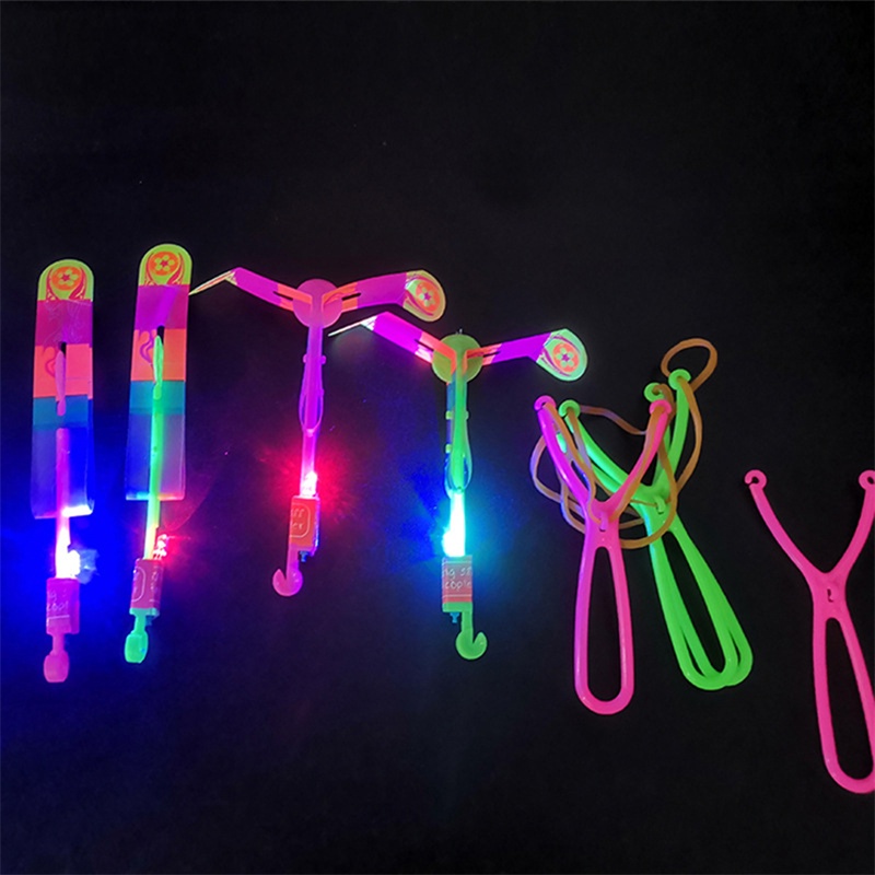 outdoor-shining-rocket-flash-led-light-slingshot-elastic-helicopter-rotating-outdoor-flying-toy-arrow-party-gift-childrens-favor