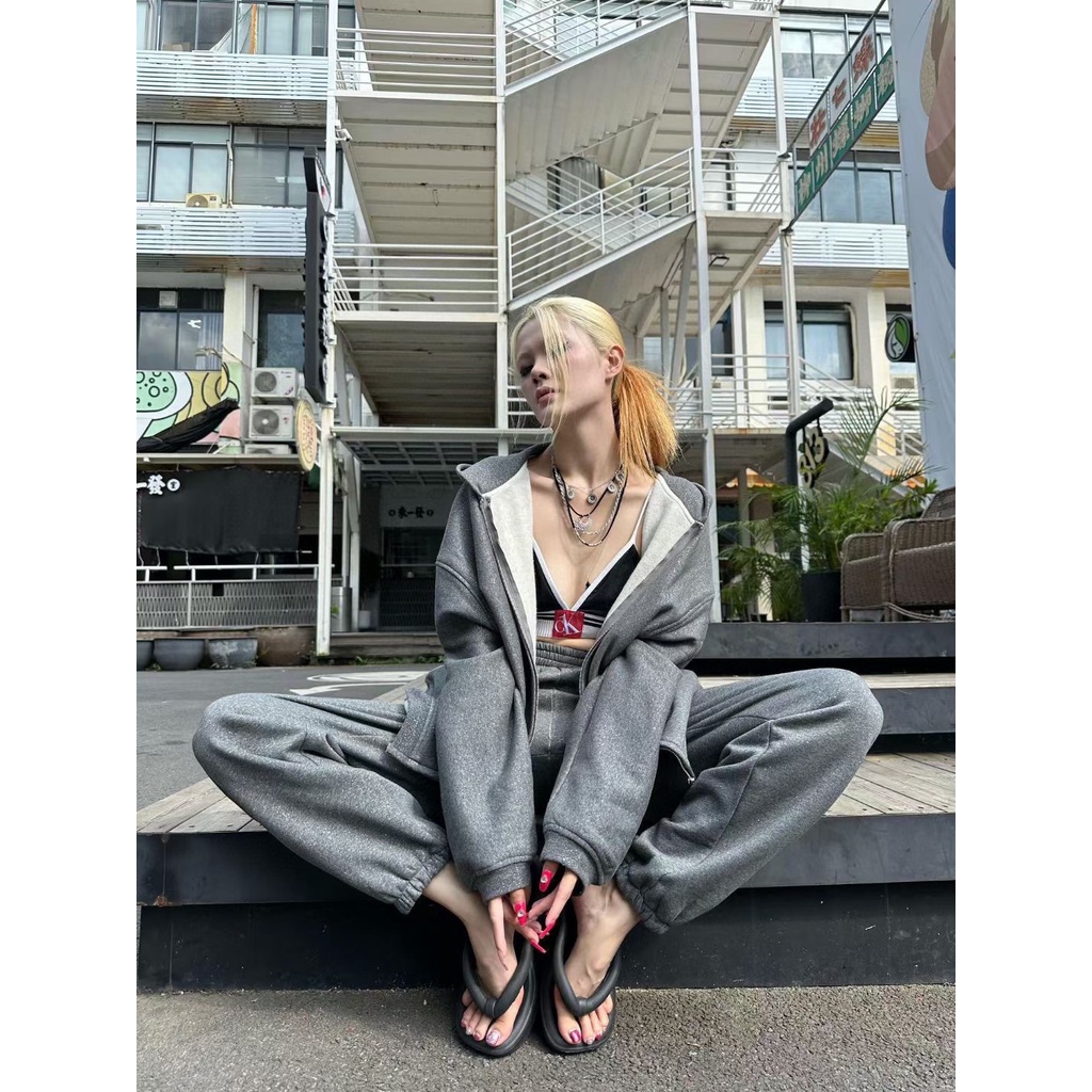 omej-alexa-r-w-g-aw-2023-autumn-and-winter-new-fine-glitter-plus-velvet-sweater-zipper-coat-hooded-womens-casual-fashion-all-match-loose-personality