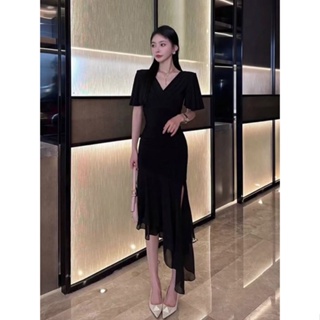 Gao Leng Yujie Style Small Black Skirt High-grade Sense Tight Waist Watermelon Wrap Hip Skirt Slimming V-neck Ruffled Dress for Summer