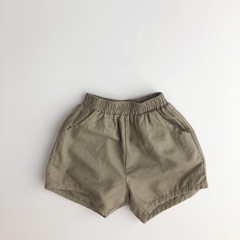 กางเกงขาสั้นผ้าฝ้ายลินินสำหรับเด็กผู้ชายฤดูร้อนสไตล์เกาหลีสไตล์ฝรั่ง