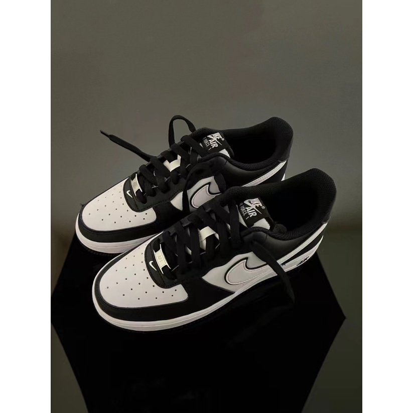 nike-air-force-1-low-black-and-white-panda-ของแท้-100